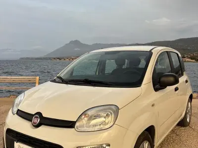 Gebraucht Fiat Panda 69 PS (50 kW) 2017 Weiß Kleinwagen