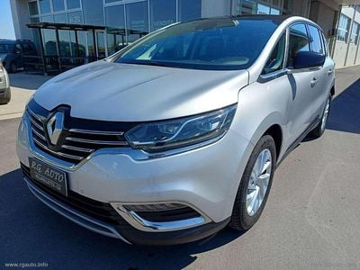 Käytetty Renault Espace Intens 160 HP (117 kW) 2016 Hopea Tila-auto