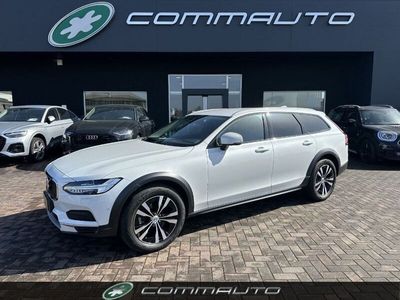 usata Volvo V90 CC B4 (d) AWD automatico