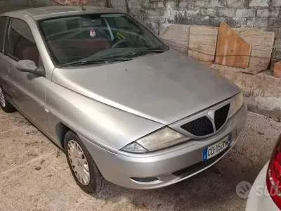 Usata Lancia Ypsilon