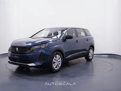 Usata Peugeot 5008 Active 131 CV (96 kW) 2023 Blu metallizzato Monovolume