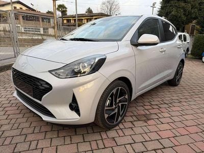 Nuova Hyundai i10 Prime 63 CV (46 kW) 2025 Aurora grey Utilitaria
