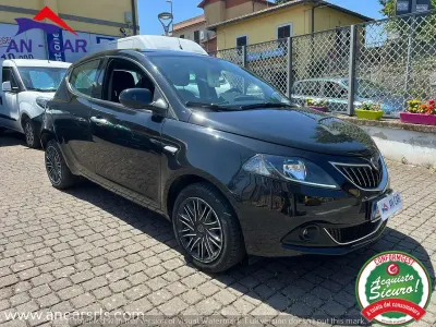 Usata Lancia Ypsilon