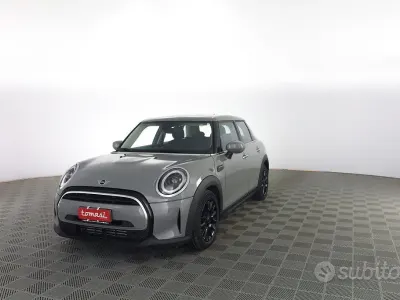 Usata Mini ONE Classic 102 CV (75 kW) 2022 Grigio Utilitaria