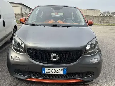 Usata Smart ForFour Passion 71 CV (52 kW) 2014 Utilitaria