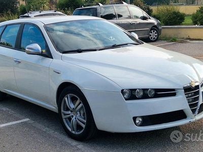 Usata Alfa Romeo 159 Distinctive 136 CV (100 kW) 2011 Bianco Station wagon