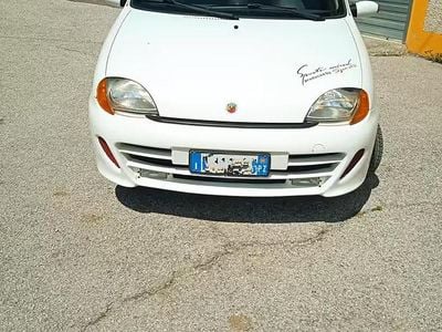 Occasion Fiat 600 54 ch (39 kW) 2000 Blanc Berline