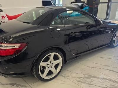 Usata Mercedes SLK200 Premium 203 CV (149 kW) 2013 Nero Cabrio