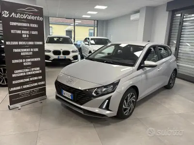 Usata Hyundai i20 79 CV (58 kW) 2024 Grigio Utilitaria