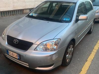 usata Toyota Corolla (2001-2004) - 2002