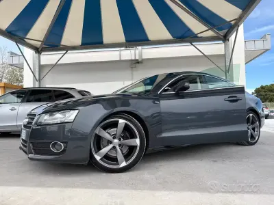 Usata Audi A5 S-Line 143 CV (105 kW) 2010 Grigio Coupé