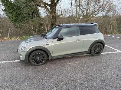 Usata Mini Cooper D 111 CV (81 kW) 2019 Utilitaria