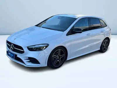 Käytetty Mercedes B180 Advanced Plus 116 HP (85 kW) 2023 Valkoinen Tila-auto