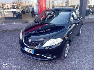 Usata Lancia Ypsilon 84 CV (61 kW) 2016 Nero Utilitaria