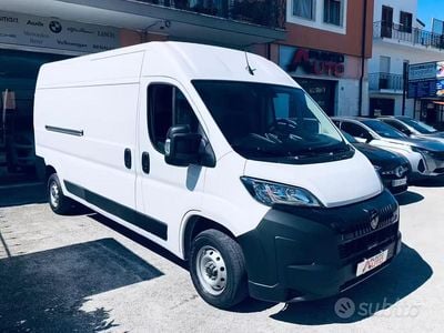 Begagnad Peugeot Boxer S 140 HK (102 kW) 2024 Vit Van