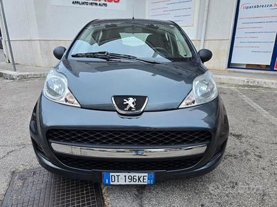 Nero Usata 2009 Peugeot 107 Utilitaria | 3750 € (Buon prezzo)