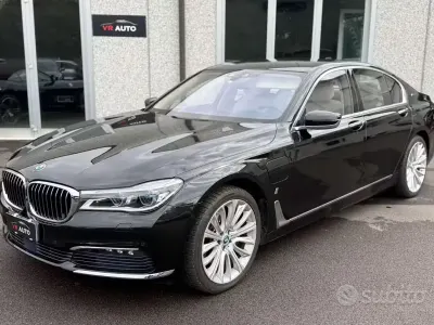 Usata BMW 740 Luxury Line 258 CV (189 kW) 2016 Nero Berlina