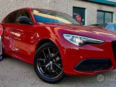 Usata Alfa Romeo Stelvio Sprint 190 CV (139 kW) 2022 Rosso SUV