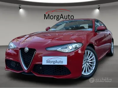 Usata Alfa Romeo Giulia 160 CV (117 kW) 2022 Rosso Berlina