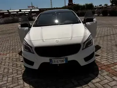Usata Mercedes CLA220 170 CV (125 kW) 2013 Bianco Berlina