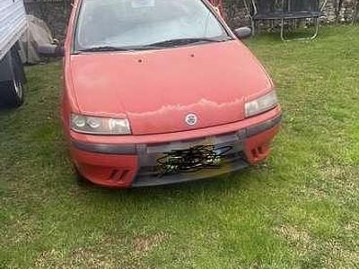 Usata Fiat Punto 80 CV (58 kW) 2003 Rosso Utilitaria