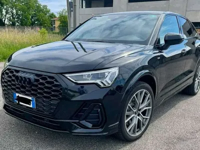 Usata Audi Q3 Sportback S-Line 200 CV (147 kW) 2023 Nero SUV