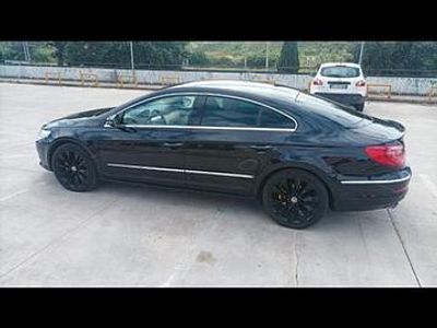 Begagnad VW Passat 2010 Svart Sportkupé