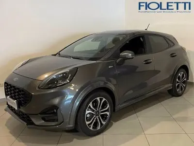 Begagnad Ford Puma ST-Line 125 HK (91 kW) 2022 Grå SUV