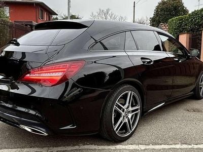 Usata Mercedes CLA180 Shooting Brake Premium 122 CV (89 kW) 2020 Nero Station wagon