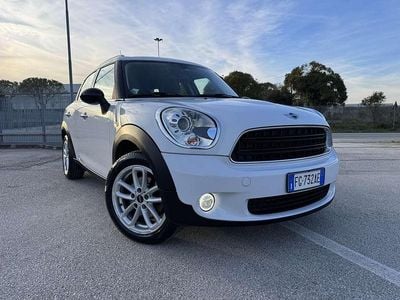 Usata Mini One D Countryman Business 90 CV (66 kW) 2016 Bianco SUV