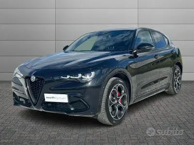 Occasion Alfa Romeo Stelvio Sprint 209 ch (153 kW) 2024 Noir SUV