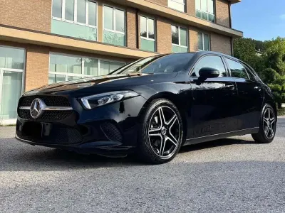 Usata Mercedes A180 Business 116 CV (85 kW) 2020 Nero Berlina