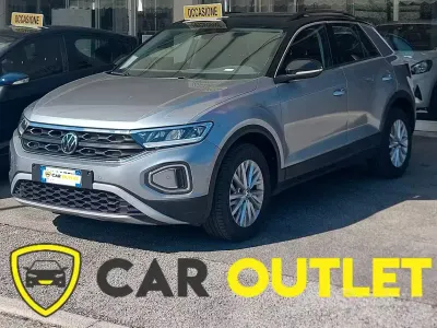 Usata VW T-Roc R-line 110 CV (80 kW) 2023 Grigio SUV
