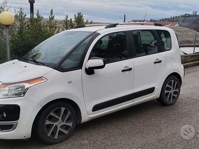 Usata Citroën C3 Picasso Seduction 109 CV (80 kW) 2012 Bianco Monovolume