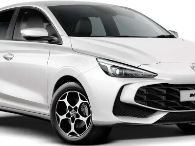 Usata MG MG3 Luxury 102 CV (75 kW) 2025 Dover white Utilitaria
