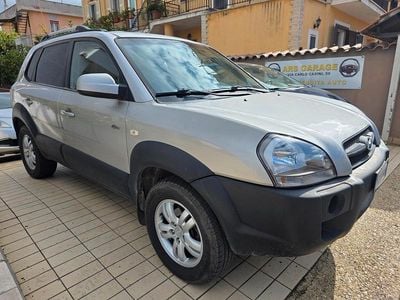 Usata Hyundai Tucson Dynamiq 112 CV (82 kW) 2005 Argento SUV