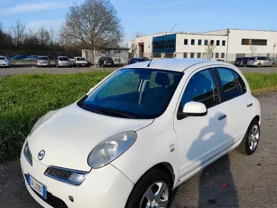 Usata Nissan Micra 79 CV (58 kW) 2010 Bianco Utilitaria