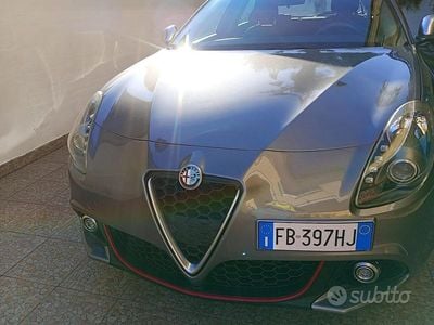 Grigio Usata 2015 Alfa Romeo Giulietta Berlina | 9950 € (Buon prezzo)