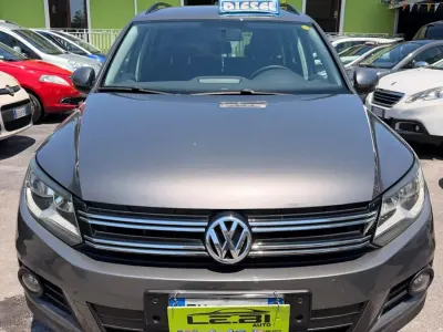 Usata VW Tiguan Trendline 110 CV (80 kW) 2012 Grigio SUV