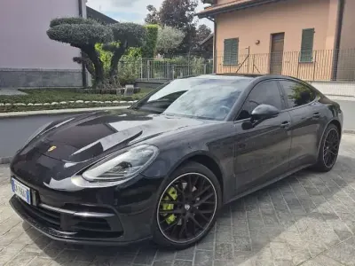 Usata Porsche Panamera 4S Diesel 421 CV (309 kW) 2017 Nero Utilitaria