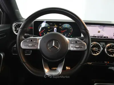 Usado Mercedes A220 Premium 190 CV (139 kW) 2019 Plateado