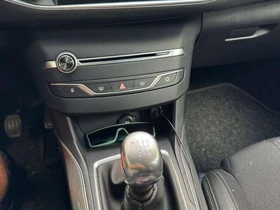 Bianco Usata 2019 Peugeot 308 SW Allure Station wagon | 11.000 € (Ottimo prezzo)