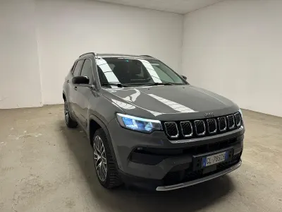 Usata Jeep Compass Limited 150 CV (110 kW) 2022 Grigio SUV