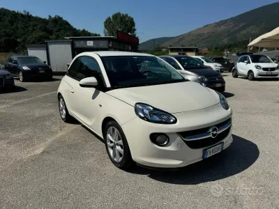 Usata Opel Adam 69 CV (50 kW) 2017 Bianco Utilitaria