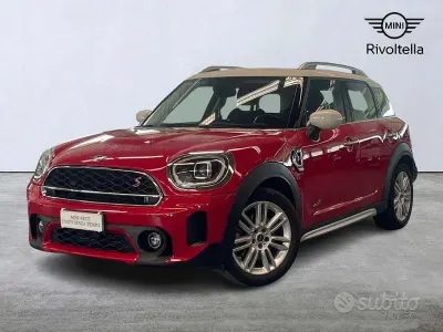 Käytetty Mini Cooper S Countryman 178 HP (130 kW) 2022 Punainen Katumaasturi