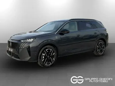 Nuova Peugeot 5008 GT 196 CV (144 kW) 2026 Grigio titanio SUV