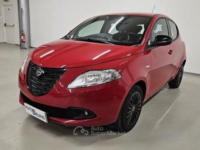 Rosso Usata 2015 Lancia Ypsilon Utilitaria | 7700 € (Buon prezzo)