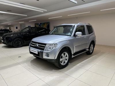 Usata Mitsubishi Pajero 170 CV (125 kW) 2007 Grigio SUV