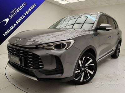 Usata MG ZS Luxury 197 CV (144 kW) 2025 Grigio SUV