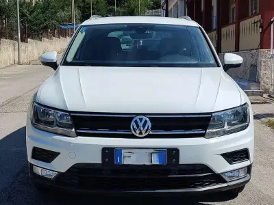Usata VW Tiguan Business 116 CV (85 kW) 2016 Bianco SUV